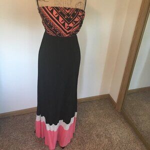 YA Los Angeles Boutique NWOT Pink & Black Strapless Maxi s